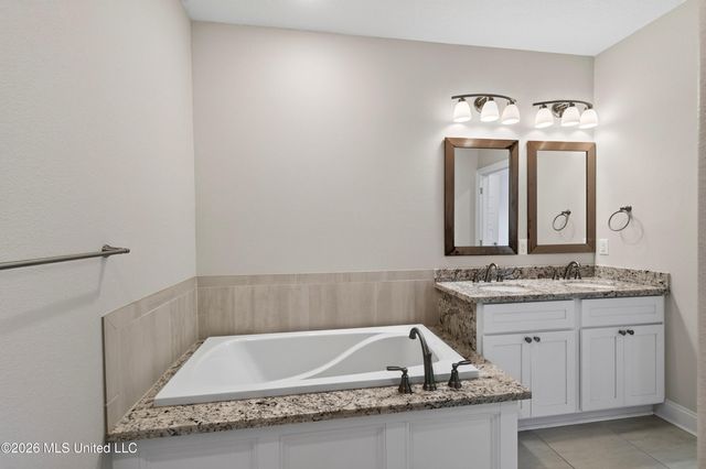 10497 W Landon Green Circle, Gulfport, MS 39503
