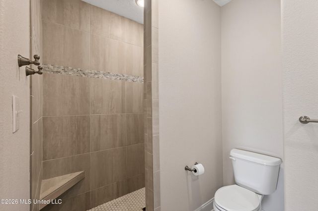 10497 W Landon Green Circle, Gulfport, MS 39503