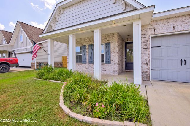 10497 W Landon Green Circle, Gulfport, MS 39503