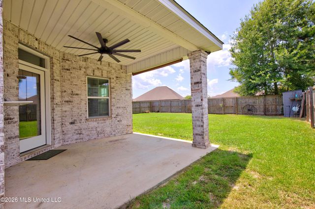 10497 W Landon Green Circle, Gulfport, MS 39503