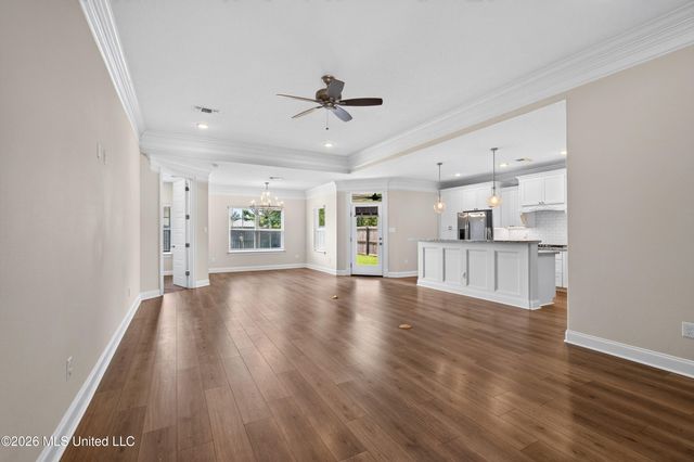 10497 W Landon Green Circle, Gulfport, MS 39503