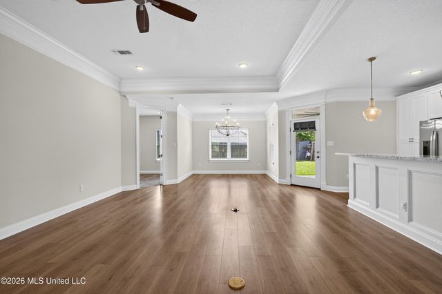 10497 W Landon Green Circle, Gulfport, MS 39503