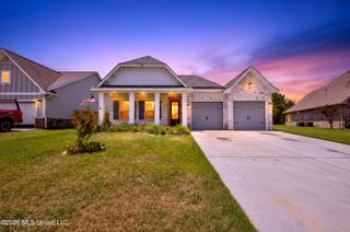 10497 W Landon Green Circle, Gulfport, MS 39503