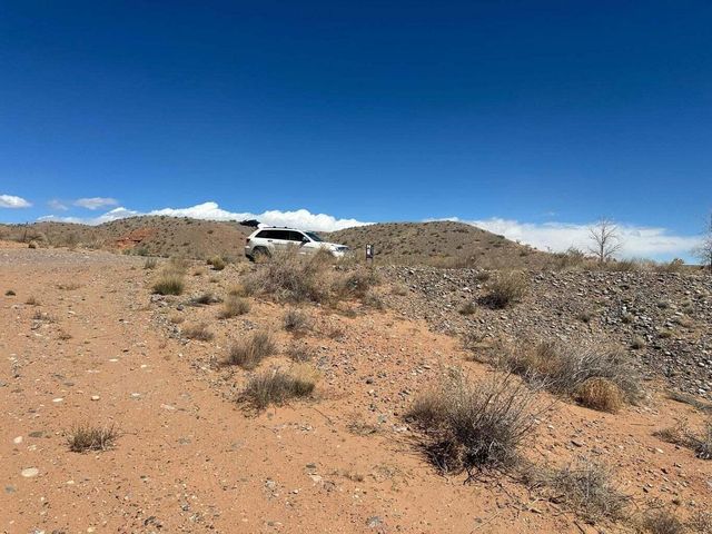 5627 Da Vinci Boulevard NE, Rio Rancho, NM 87144