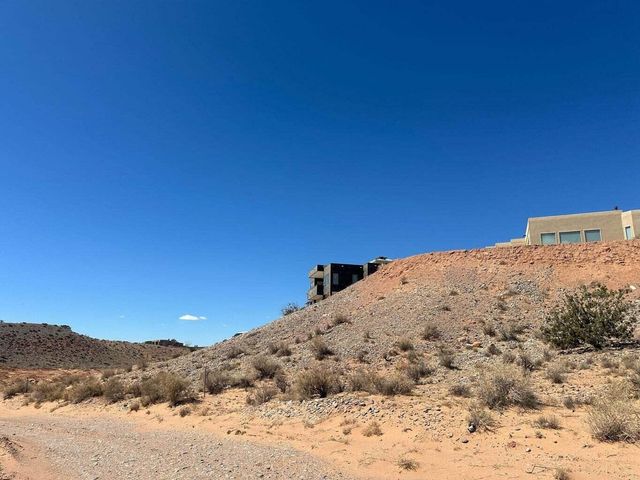 5627 Da Vinci Boulevard NE, Rio Rancho, NM 87144