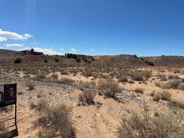 5627 Da Vinci Boulevard NE, Rio Rancho, NM 87144
