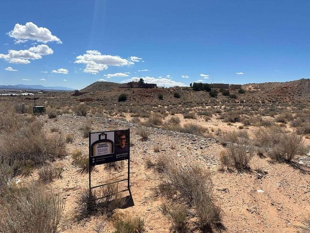 5627 Da Vinci Boulevard NE, Rio Rancho, NM 87144