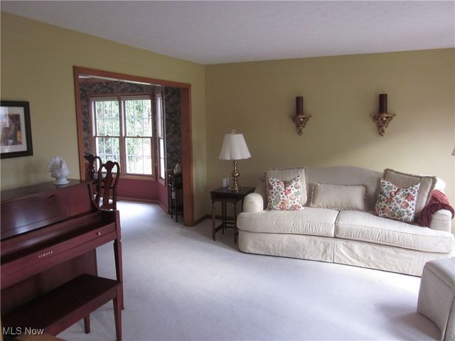 19876 Benwood Court, Strongsville, OH 44149