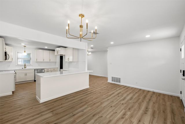 535 N Stefka Drive, Robinson, TX 76706