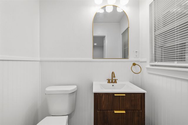 535 N Stefka Drive, Robinson, TX 76706