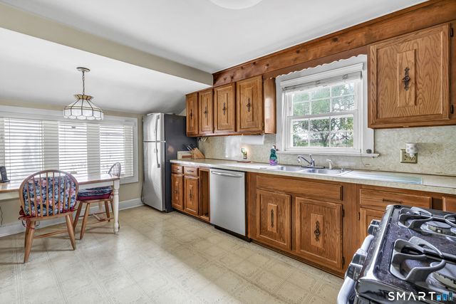 5 Fairfield Terrace, Norwalk, CT 06851