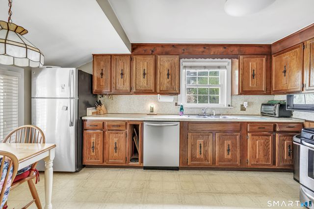 5 Fairfield Terrace, Norwalk, CT 06851