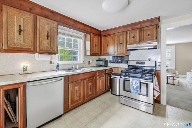 5 Fairfield Terrace, Norwalk, CT 06851