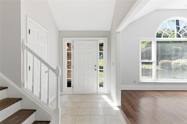 1156 Meadow Oaks Drive NW, Acworth, GA 30102