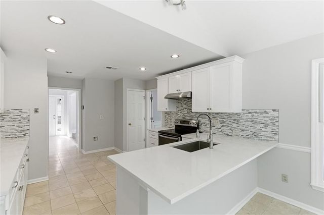 1156 Meadow Oaks Drive NW, Acworth, GA 30102