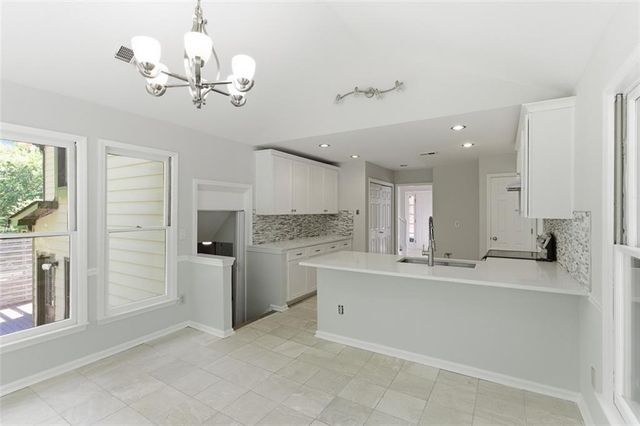 1156 Meadow Oaks Drive NW, Acworth, GA 30102