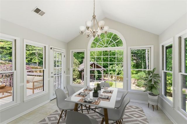 1156 Meadow Oaks Drive NW, Acworth, GA 30102
