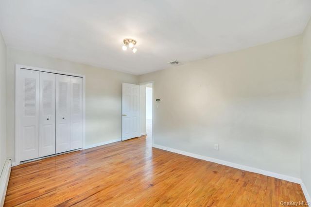 3685 Prairie Path, Bethpage, NY 11714