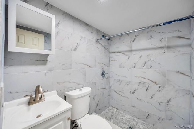 3685 Prairie Path, Bethpage, NY 11714