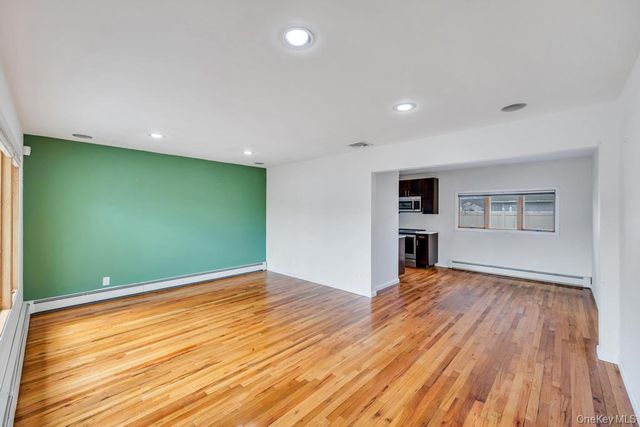 3685 Prairie Path, Bethpage, NY 11714