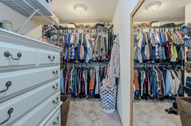 1753 DEL CERRO DR, Jefferson City, MO 65101