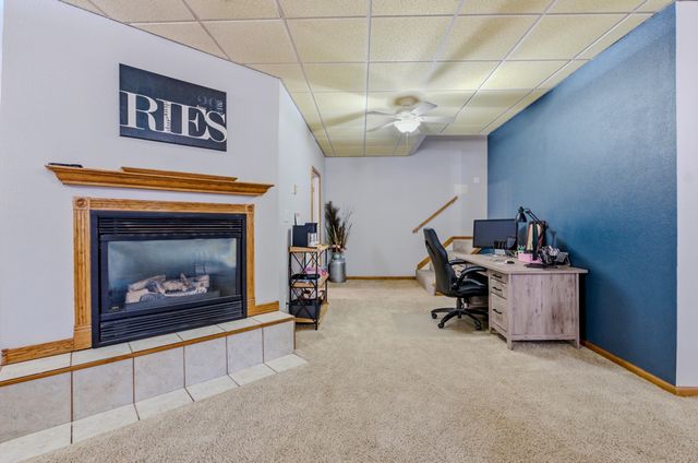 1753 DEL CERRO DR, Jefferson City, MO 65101