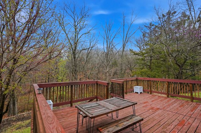 1753 DEL CERRO DR, Jefferson City, MO 65101