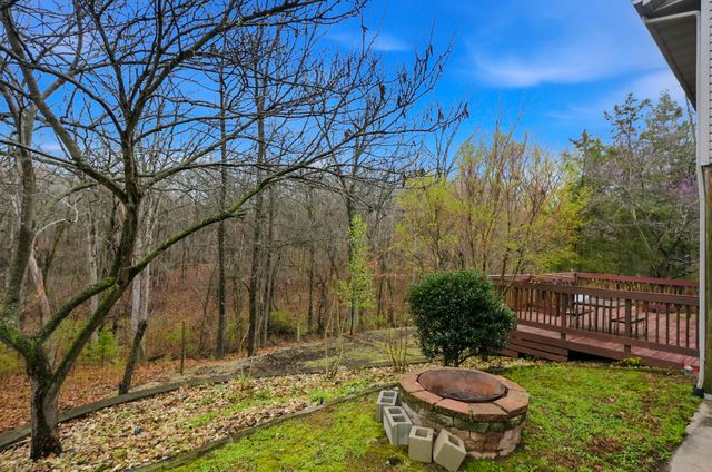 1753 DEL CERRO DR, Jefferson City, MO 65101