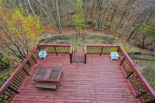 1753 DEL CERRO DR, Jefferson City, MO 65101