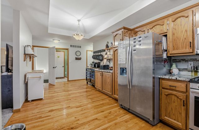 1753 DEL CERRO DR, Jefferson City, MO 65101