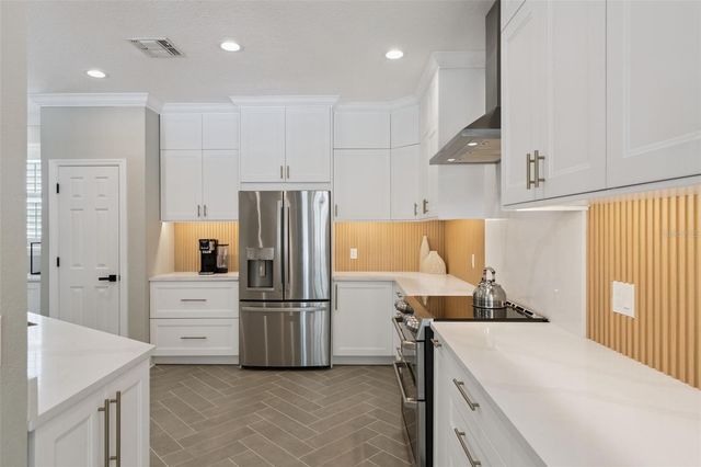 841 LAKE EVALYN DRIVE, Kissimmee, FL 34747