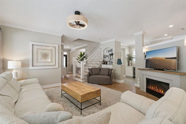 841 LAKE EVALYN DRIVE, Kissimmee, FL 34747