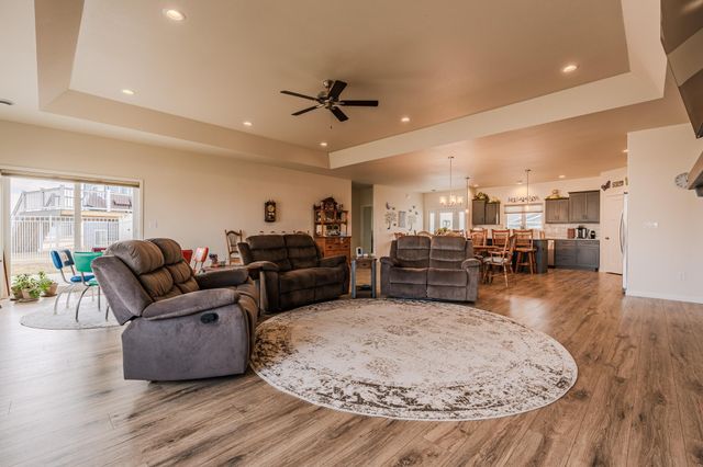 1845 67th Avenue S, Fargo, ND 58104