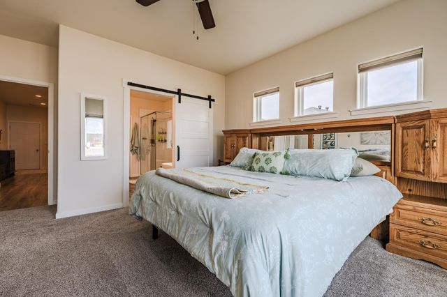 1845 67th Avenue S, Fargo, ND 58104