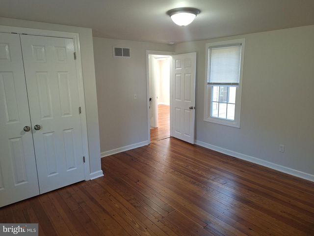 614 CHANDLER MILL RD, Avondale, PA 19311