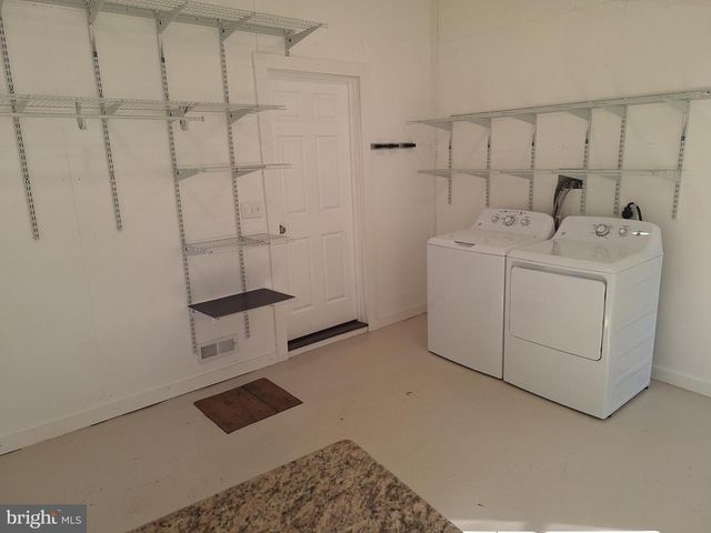 614 CHANDLER MILL RD, Avondale, PA 19311