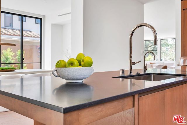 421 19th Street, Santa Monica, CA 90402