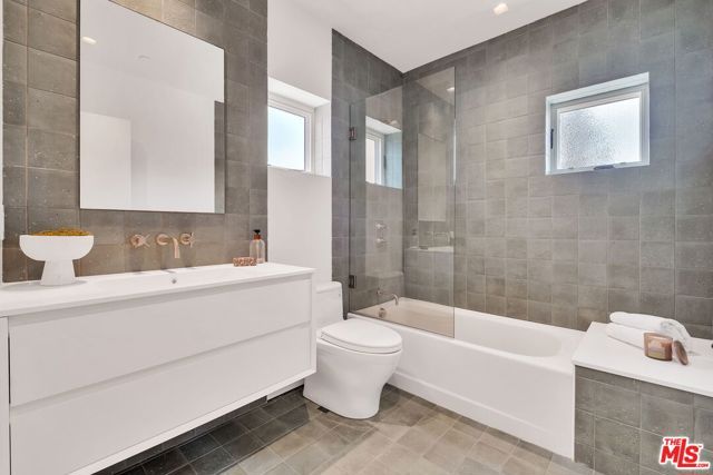 421 19th Street, Santa Monica, CA 90402