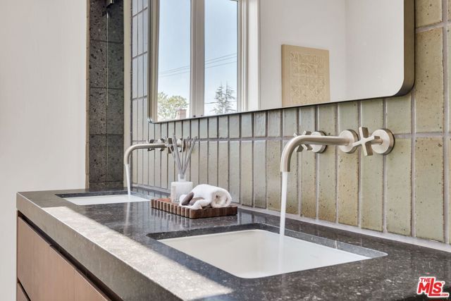 421 19th Street, Santa Monica, CA 90402