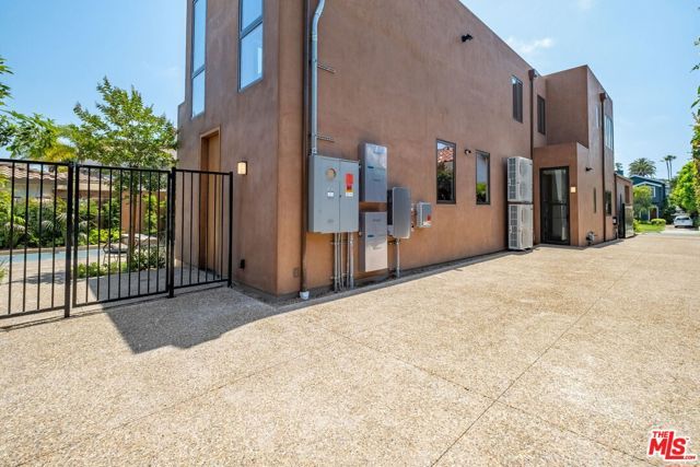 421 19th Street, Santa Monica, CA 90402