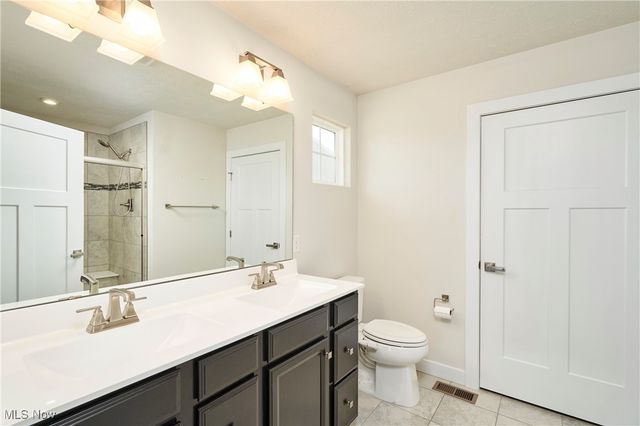 3649 Stradley Circle, Norton, OH 44203