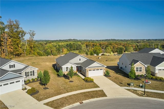 3649 Stradley Circle, Norton, OH 44203