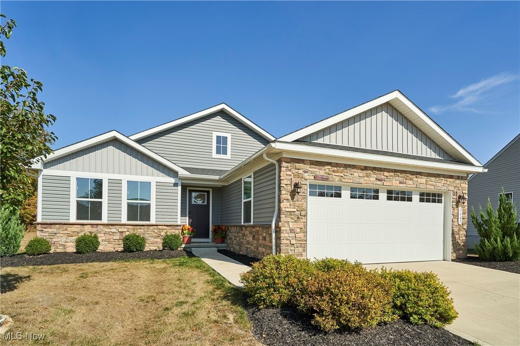 3649 Stradley Circle, Norton, OH 44203