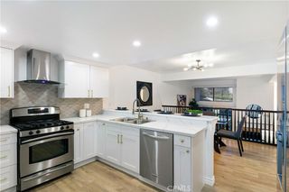 28156 Driver Avenue 5, Agoura Hills, CA 91301