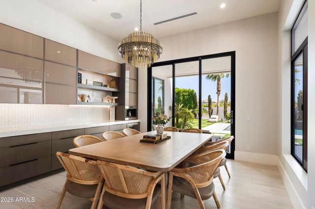 24351 N 97th Drive, Peoria, AZ 85383