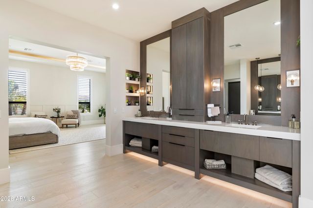 24351 N 97th Drive, Peoria, AZ 85383