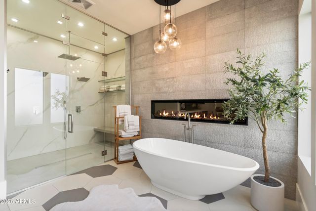 24351 N 97th Drive, Peoria, AZ 85383