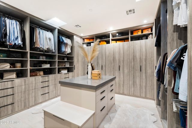 24351 N 97th Drive, Peoria, AZ 85383