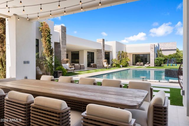 24351 N 97th Drive, Peoria, AZ 85383