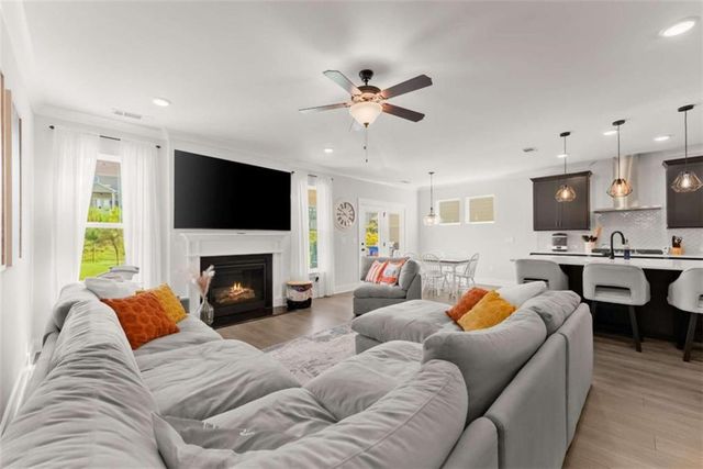 575 Redfish Way, Hoschton, GA 30548